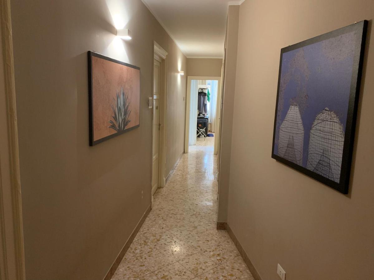 Due Cani Apartment Palermo Luaran gambar