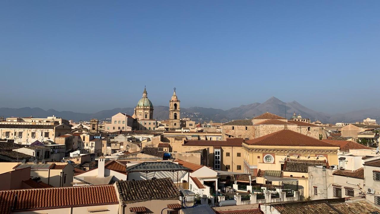 Due Cani Apartment Palermo Luaran gambar
