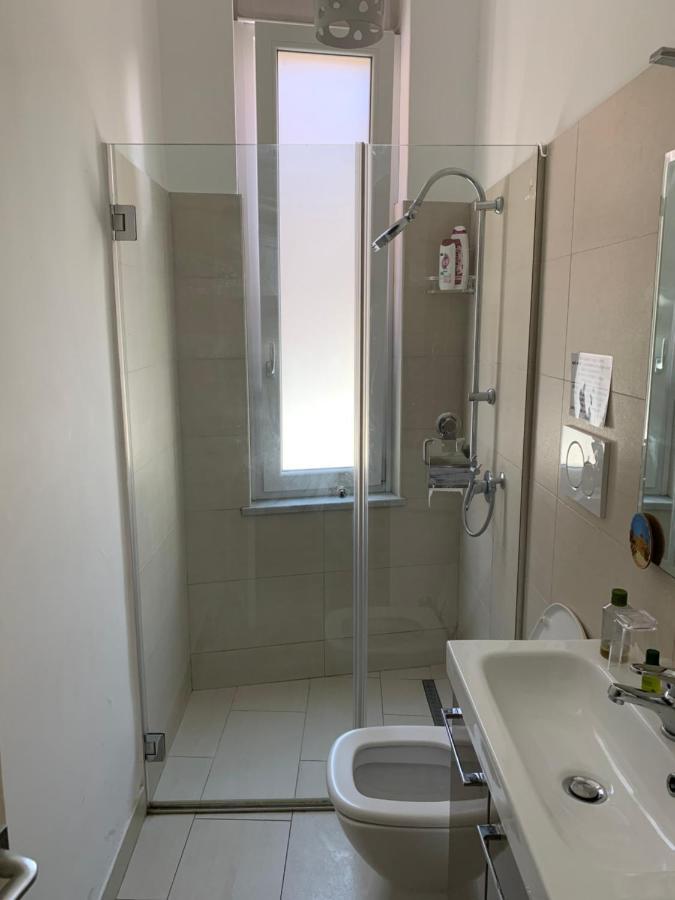 Due Cani Apartment Palermo Luaran gambar